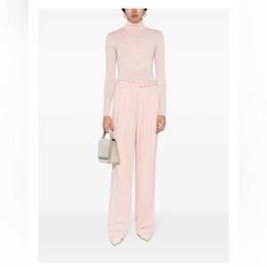 Elegantl pink trousers​​​​​​​​